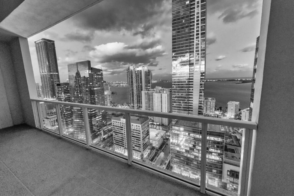 Luxury Condo in Brickell Miami with Bay View - Understanding Condo Financing Problems